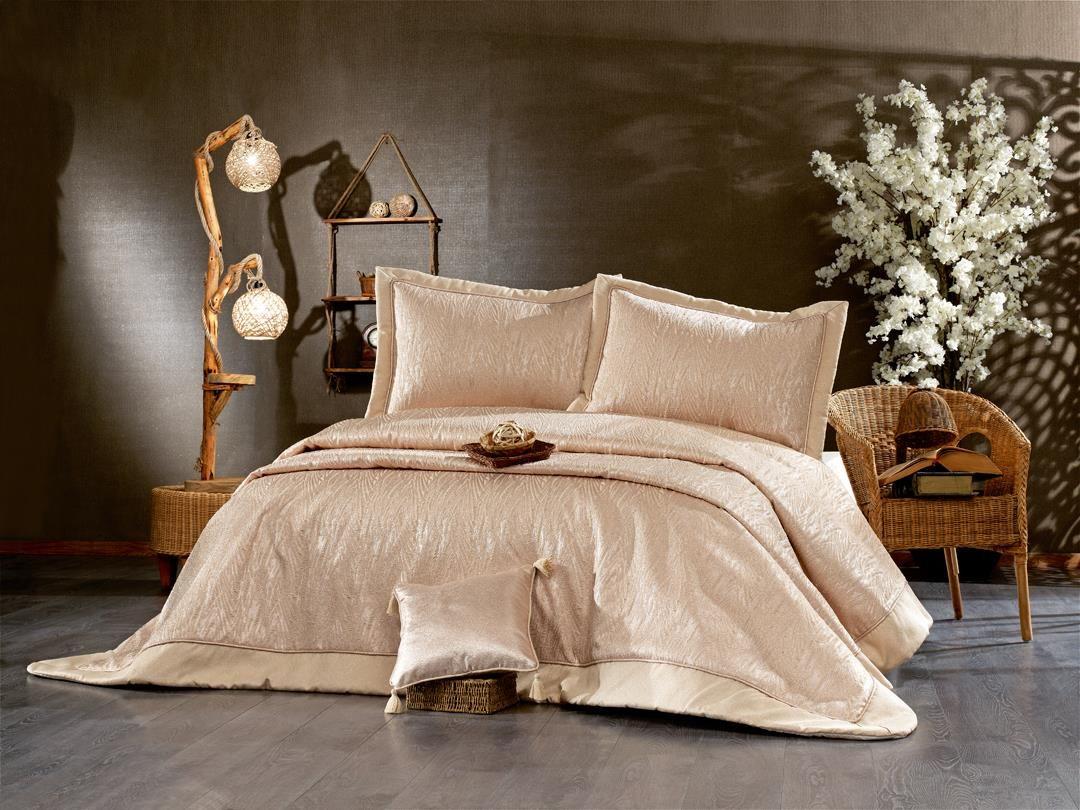 Güzide Efsane Gold Yatak Örtüsü Seti