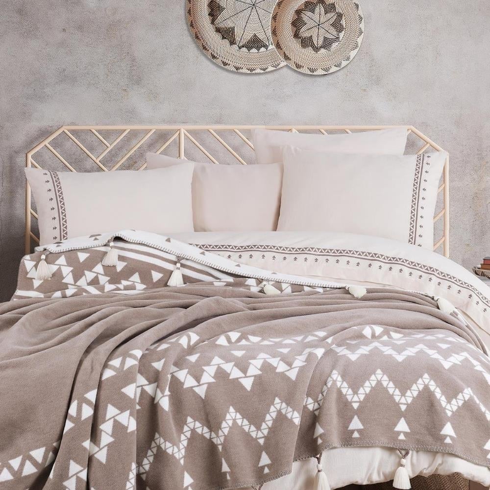 İyi Geceler İstanbul Keops Çift Kişilik Vizon Renkli Battaniyeli Nevresim Takımı - Güzel Home - Çift Kişilik Nevresim Takımı