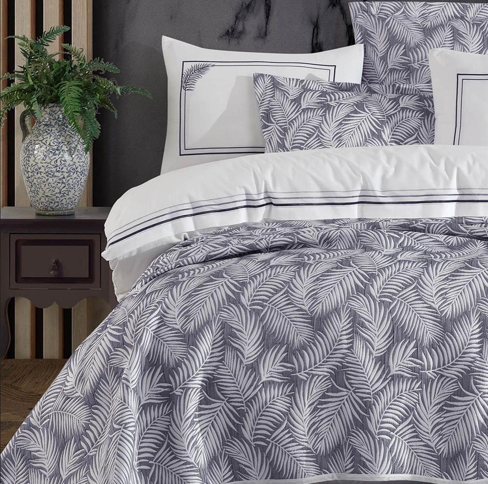 İyi Geceler İstanbul Palm Çift Kişilik Nakışlı Lacivert Yatak Örtüsü Takımı