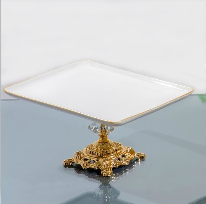 Koşar Gold Döküm Ayaklı Porselen 30x22Cm Servis Tabağı