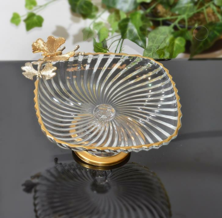 Koşar Kelebek Detaylı Ayaklı Yaldızlı Kare Servis Tabağı