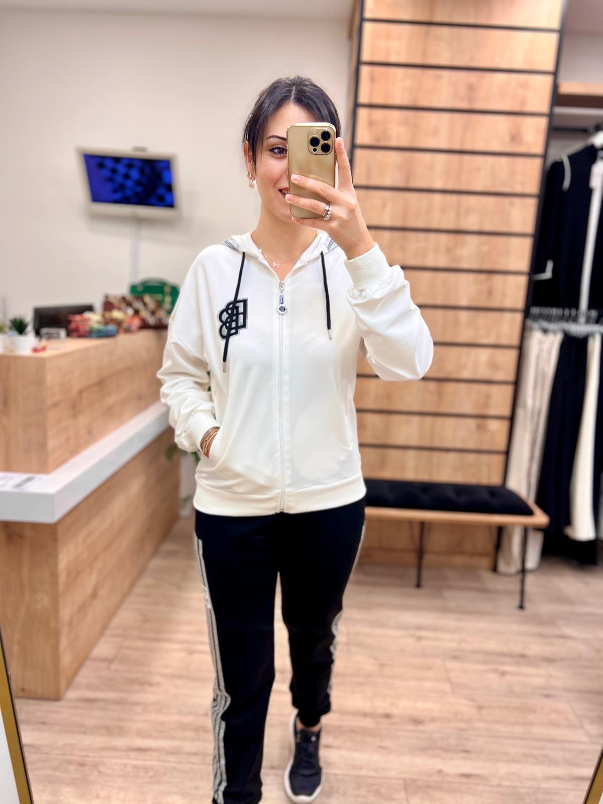 Siyah Beyaz Silver Taşlı Eşofman Takımı