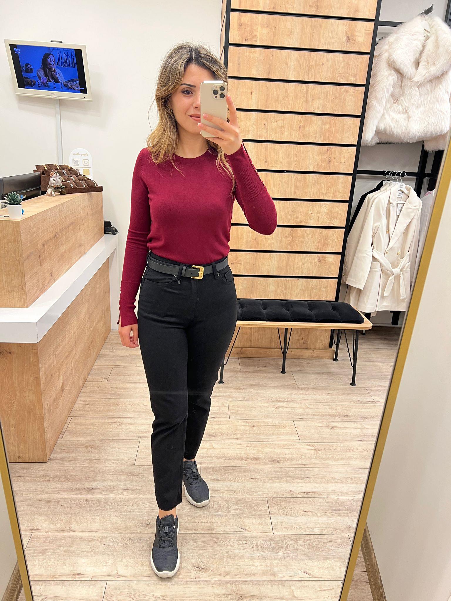 Siyah Mom Fit Kot Pantolon