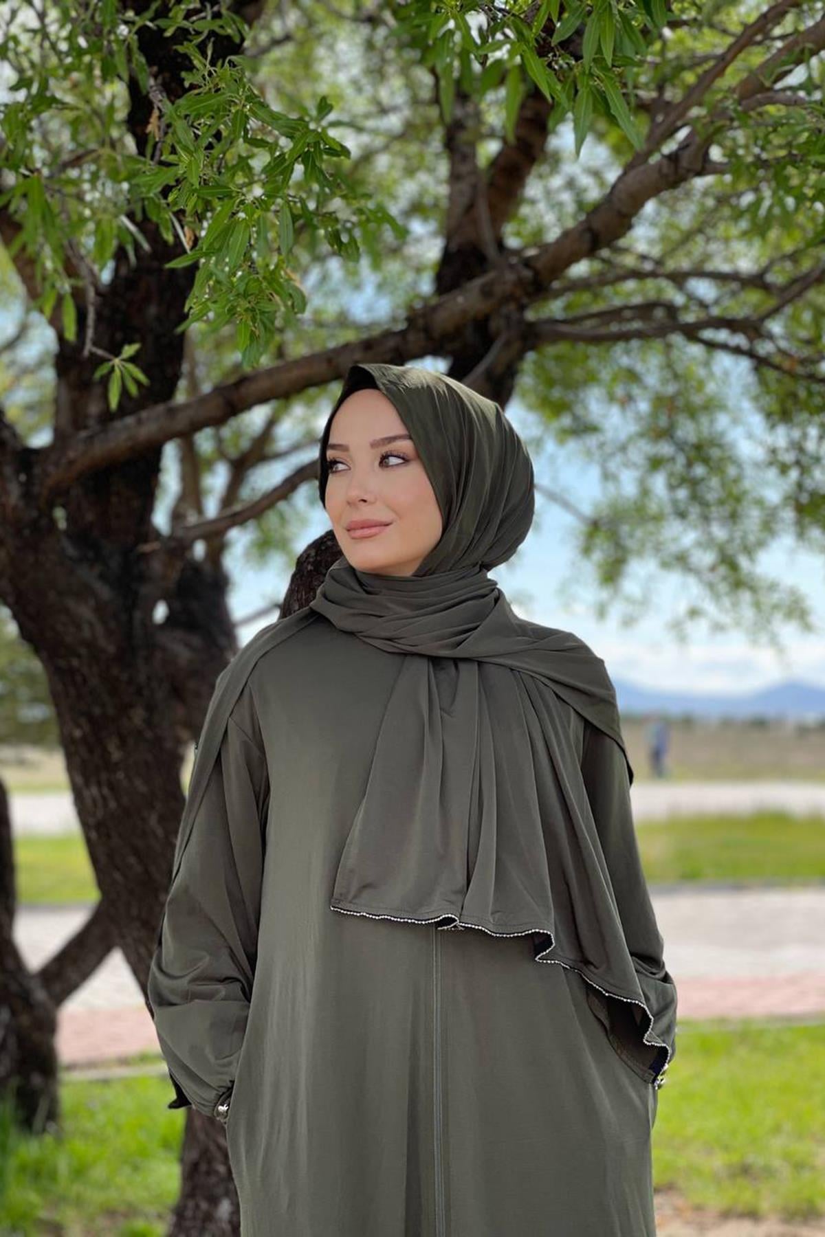 Sayra Shawl Kadın haki şallı ferace