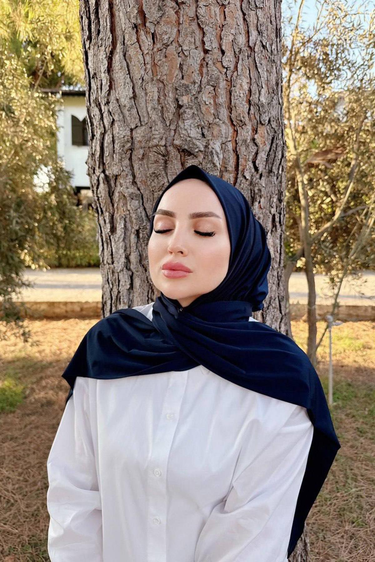 Sayra shawl kadın lacivert likralı kumaş hazır çıtçıtlı şal SYR008