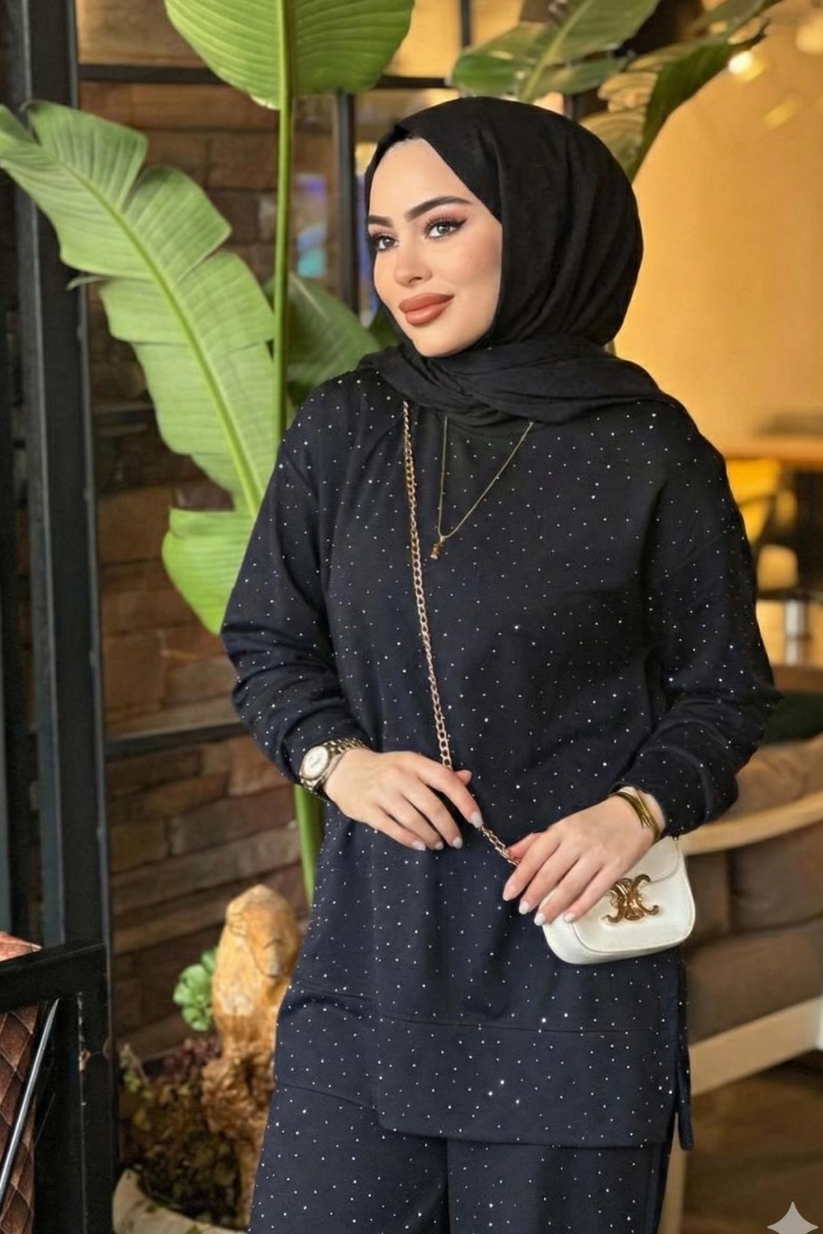 Taşlı Siyah Takım