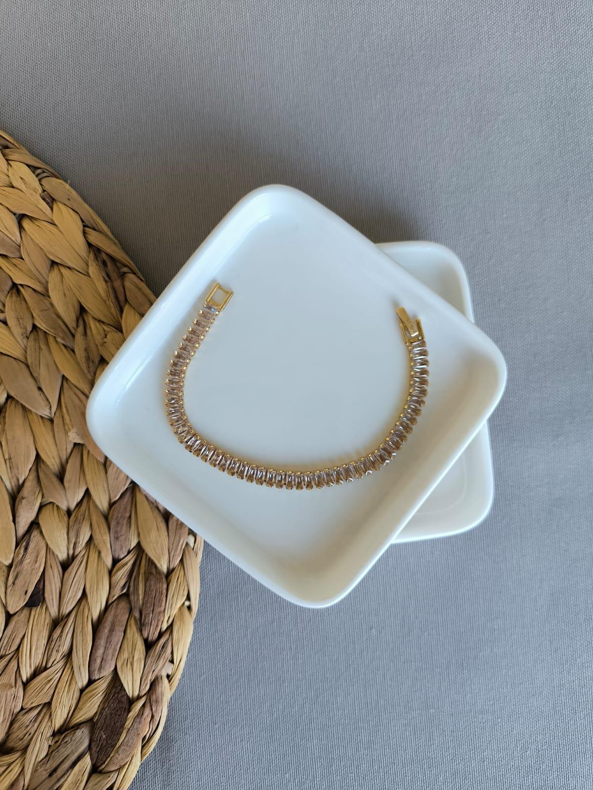 Su Yolu Gold Bileklik