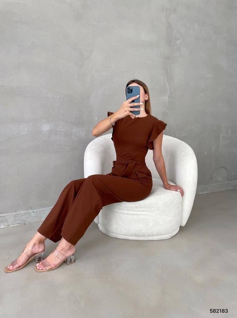  Kolları Fırfırlı Yuvarlak Yaka Kuşaklı Cepli Trend Tulum 582183 Kahve