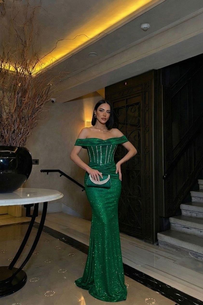 Omuz Dekolte Balık Model Simli Krep Abiye Elbise 583387 Zümrüt