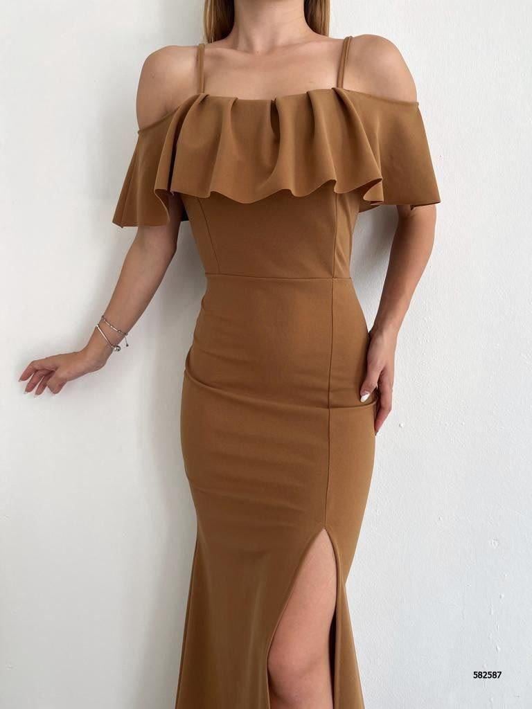 Yakasi Kat Detayli Maxi Boy Abiye Ve Mezuniyat Elbisesi 582587 Kahverengi