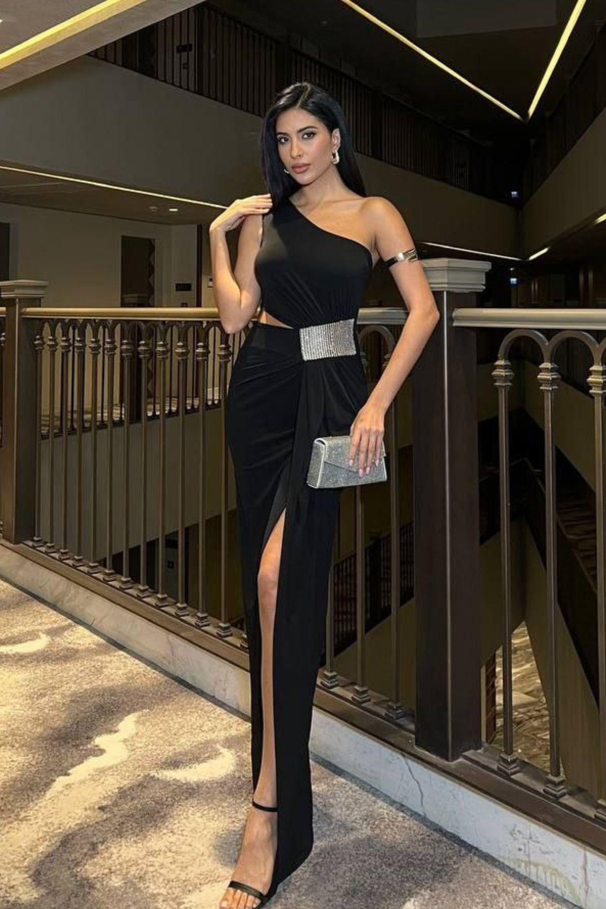 Tek Omuz Detaylı Sandy Kumaş Elbise 583181 Siyah