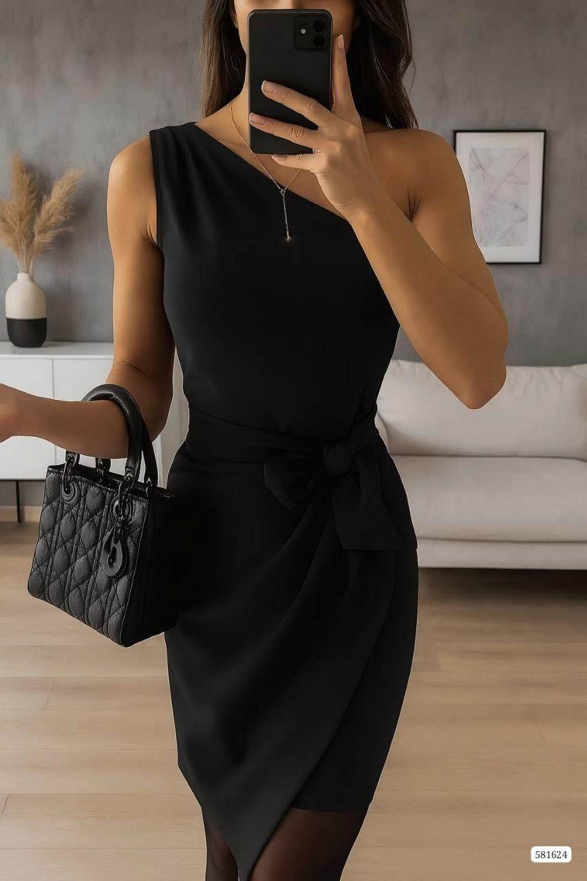 Tek Omuzlu Kruvaze Kesim Siyah Elbise 581624