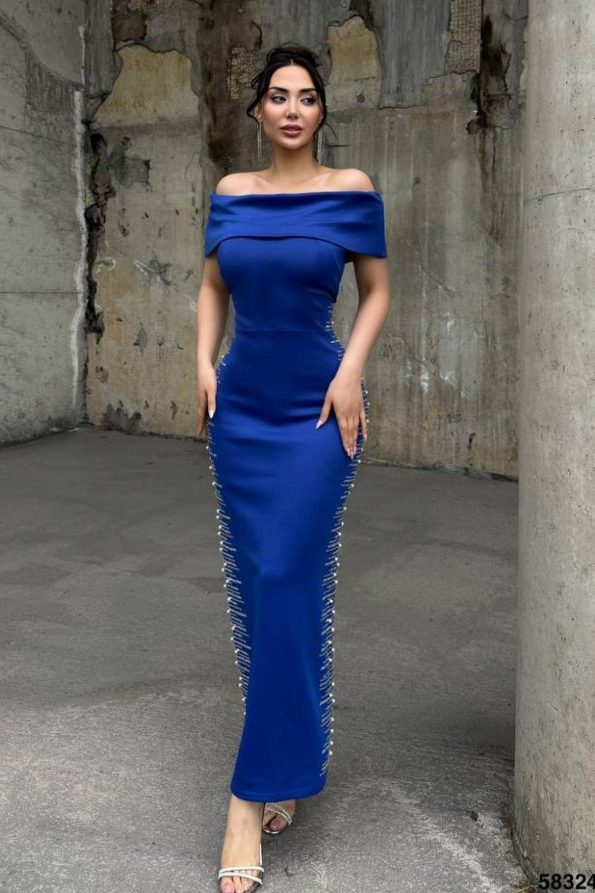 Yanları İncili Straplez Yaka Scuba Kumaş Elbise Saks 583242