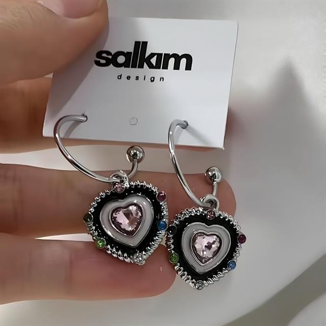 Black Heart Küpe