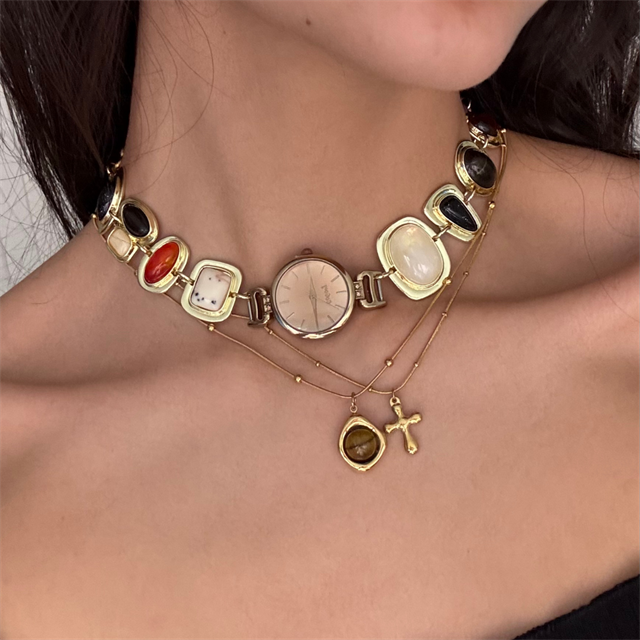 Caroline Choker Kolye