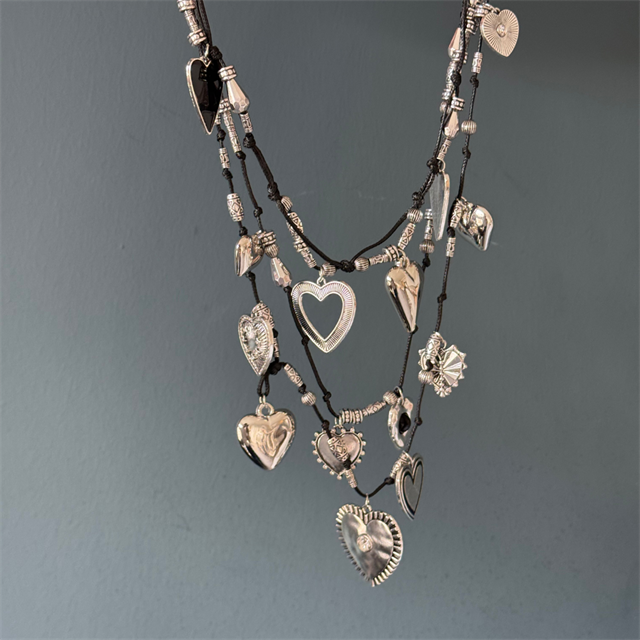 Heart Charm Kolye