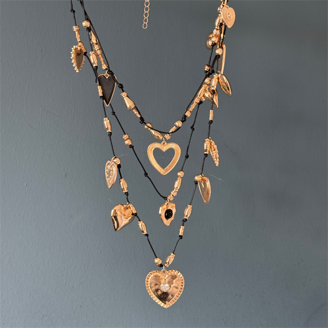 Heart Charm Kolye