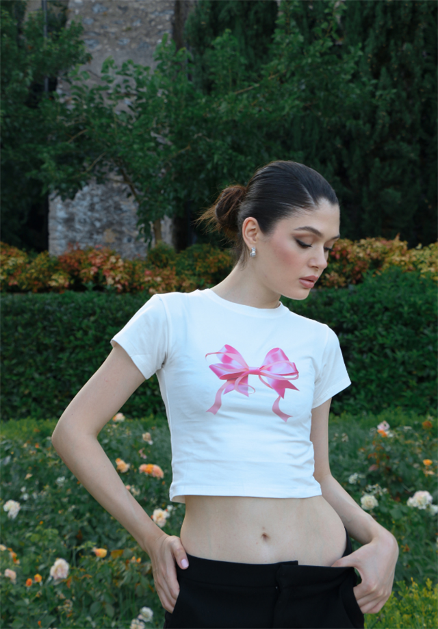 Pinkbow T-shirt