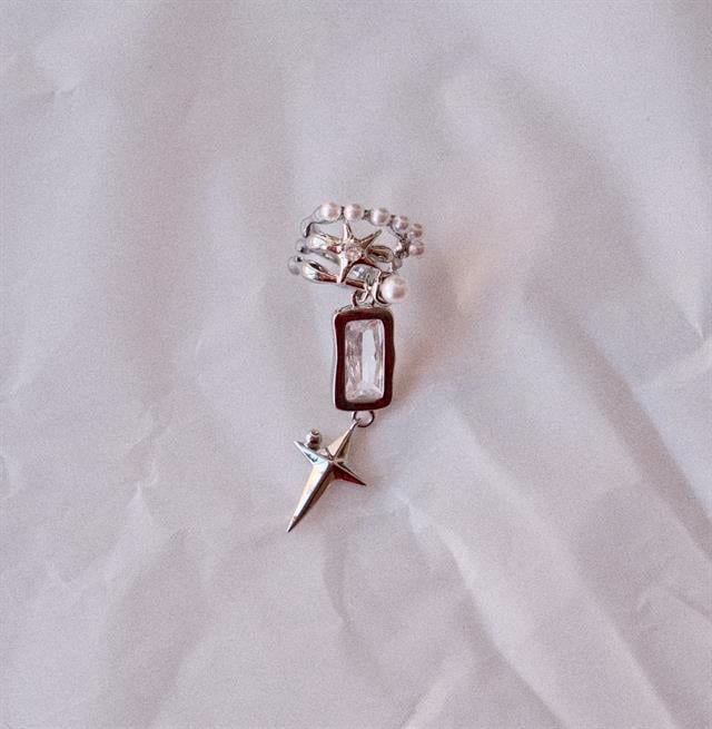 Sparkle Earcuff
