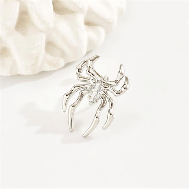 Spider Earcuff