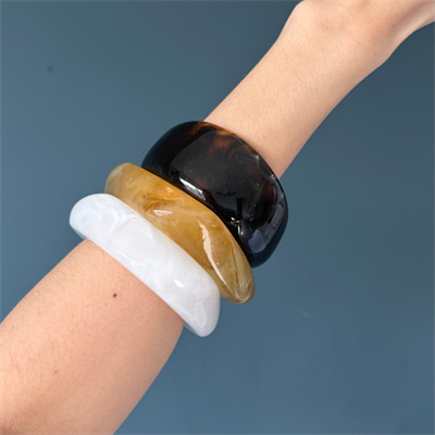 Bolden Bangles