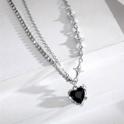 Dark Love Kolye