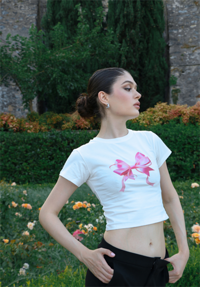 Pinkbow T-shirt