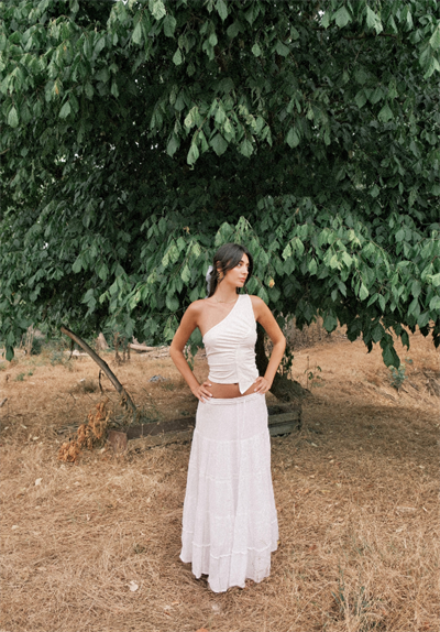 Reina Crop