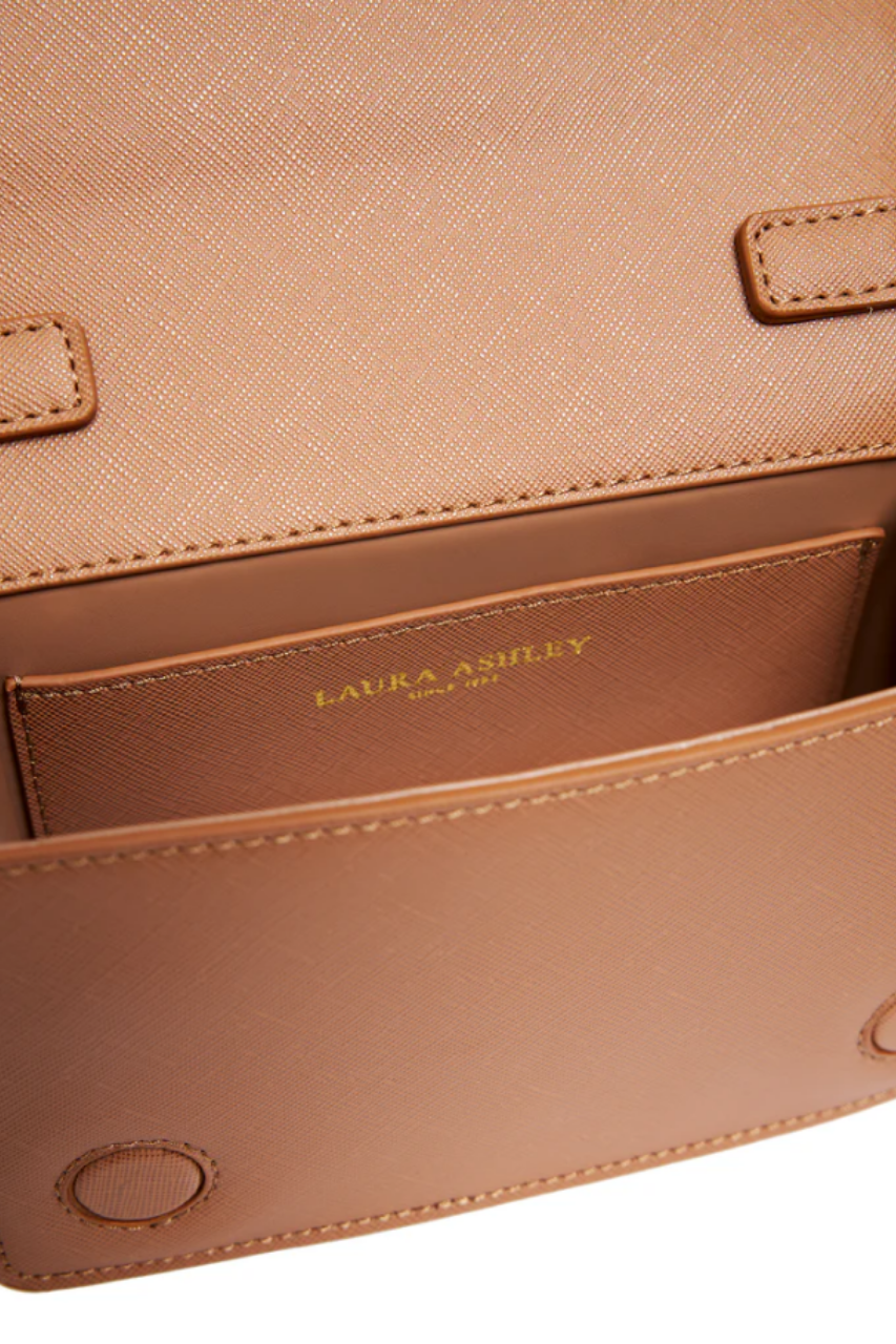 Laura Ashley Kapaklı Omuz ve Çapraz Çantası