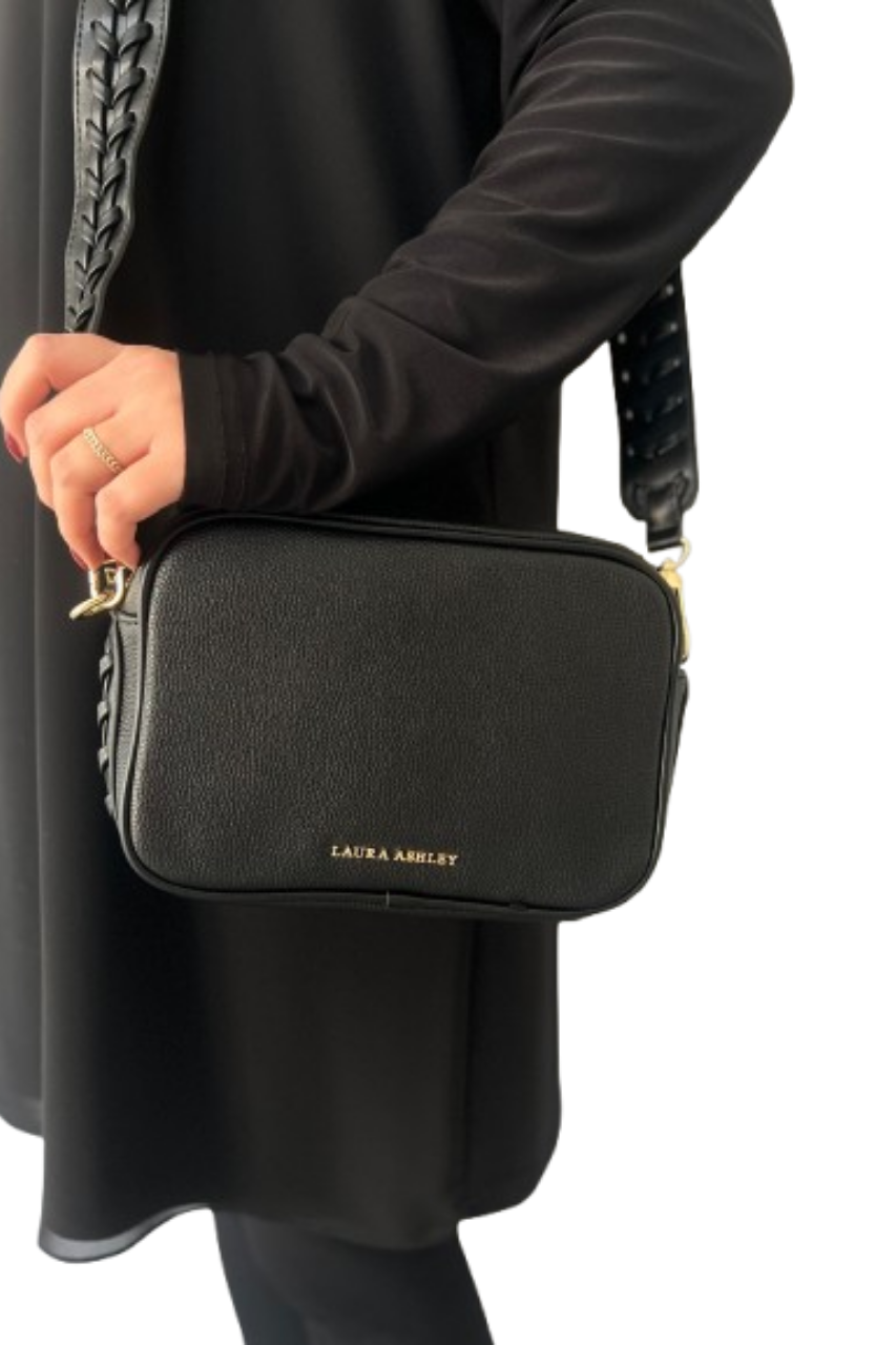 Laura Ashley Örgü Kayış Detaylı Çapraz ve Omuz Çantası