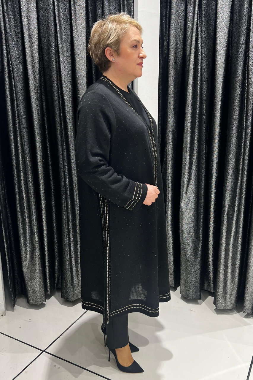 Selma Büyük Beden Arkası Çiçek Desenli Hırka