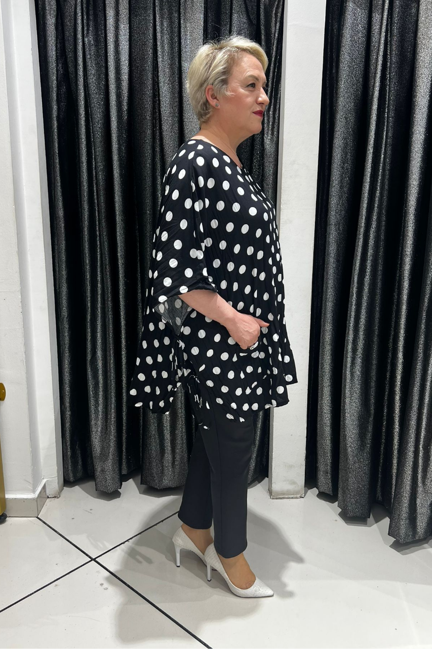 Selma Büyük Beden Astarlı Puantiye Bluz