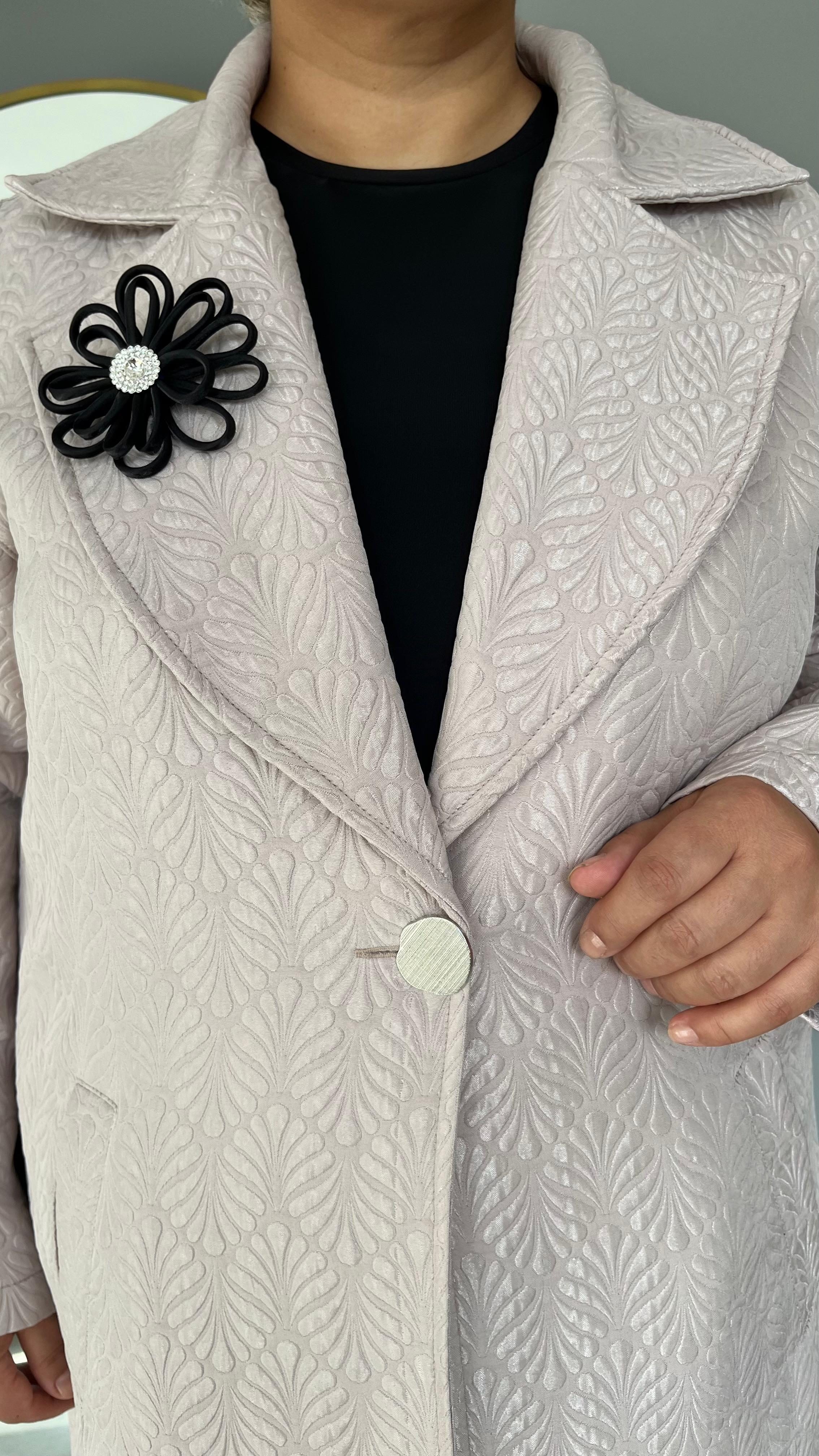 Selma Büyük Beden Astarsız Kapitone Kap