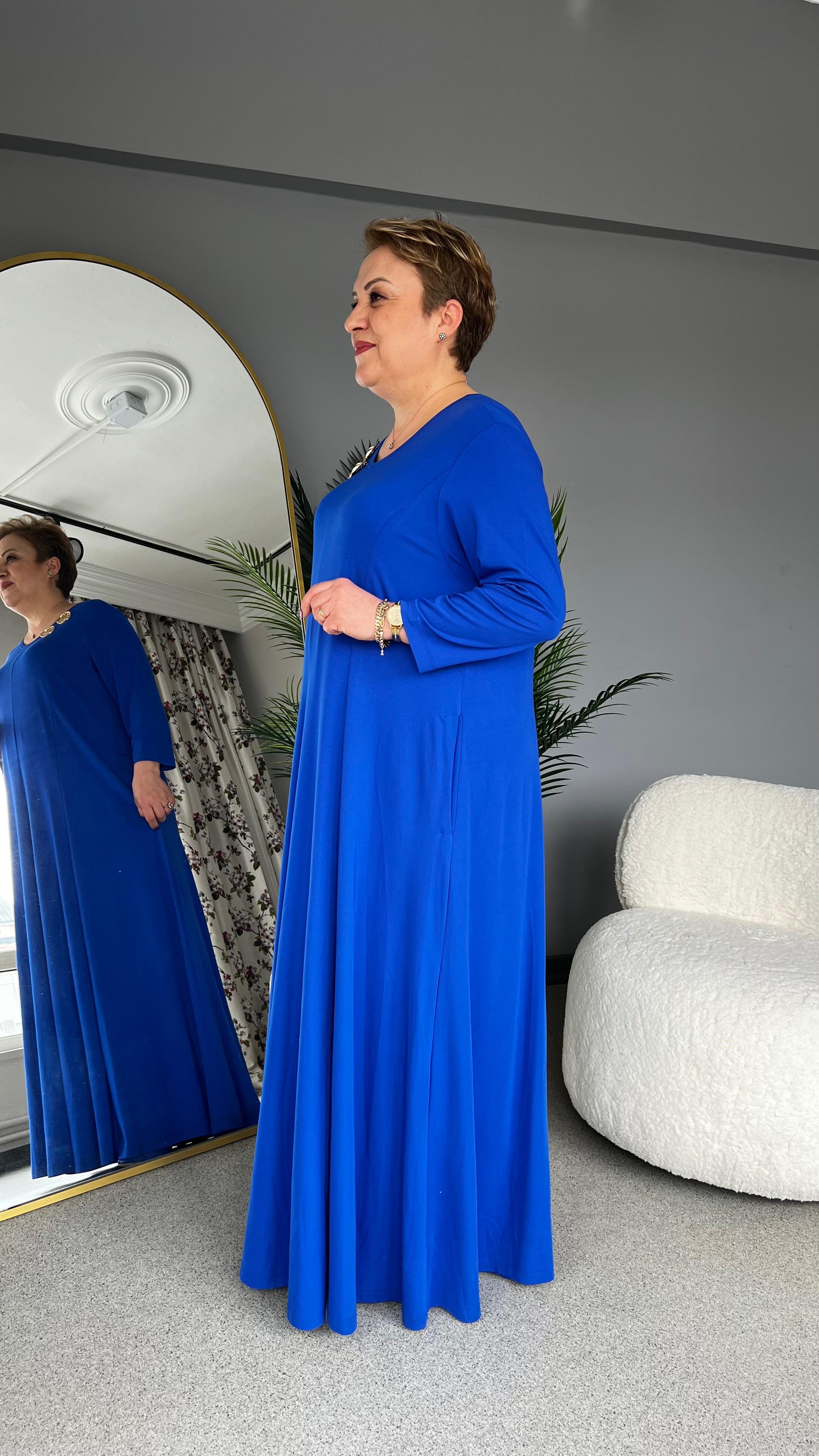 Selma Büyük Beden Broşlu Elbise