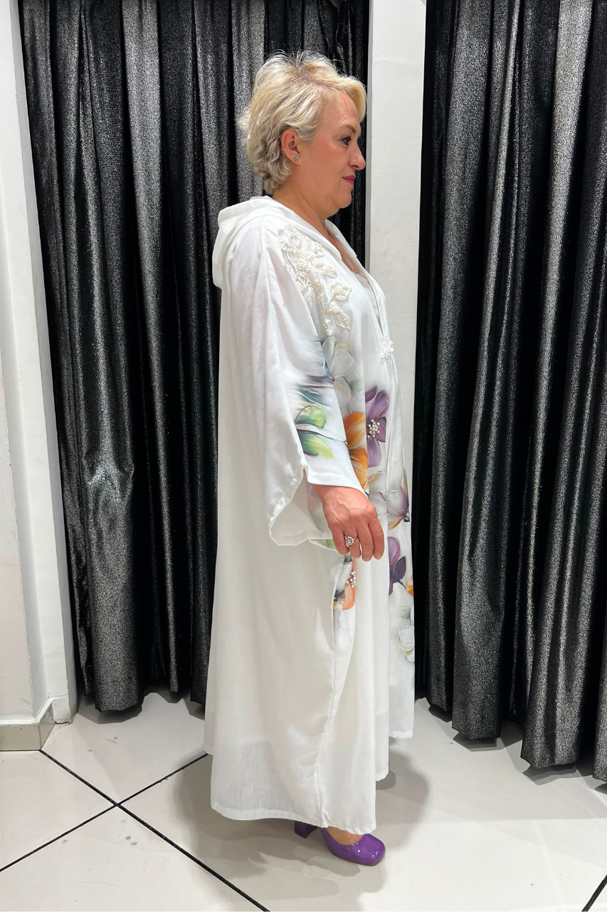 Selma Büyük Beden Çiçek Desenli Askılı İçlikli Kap