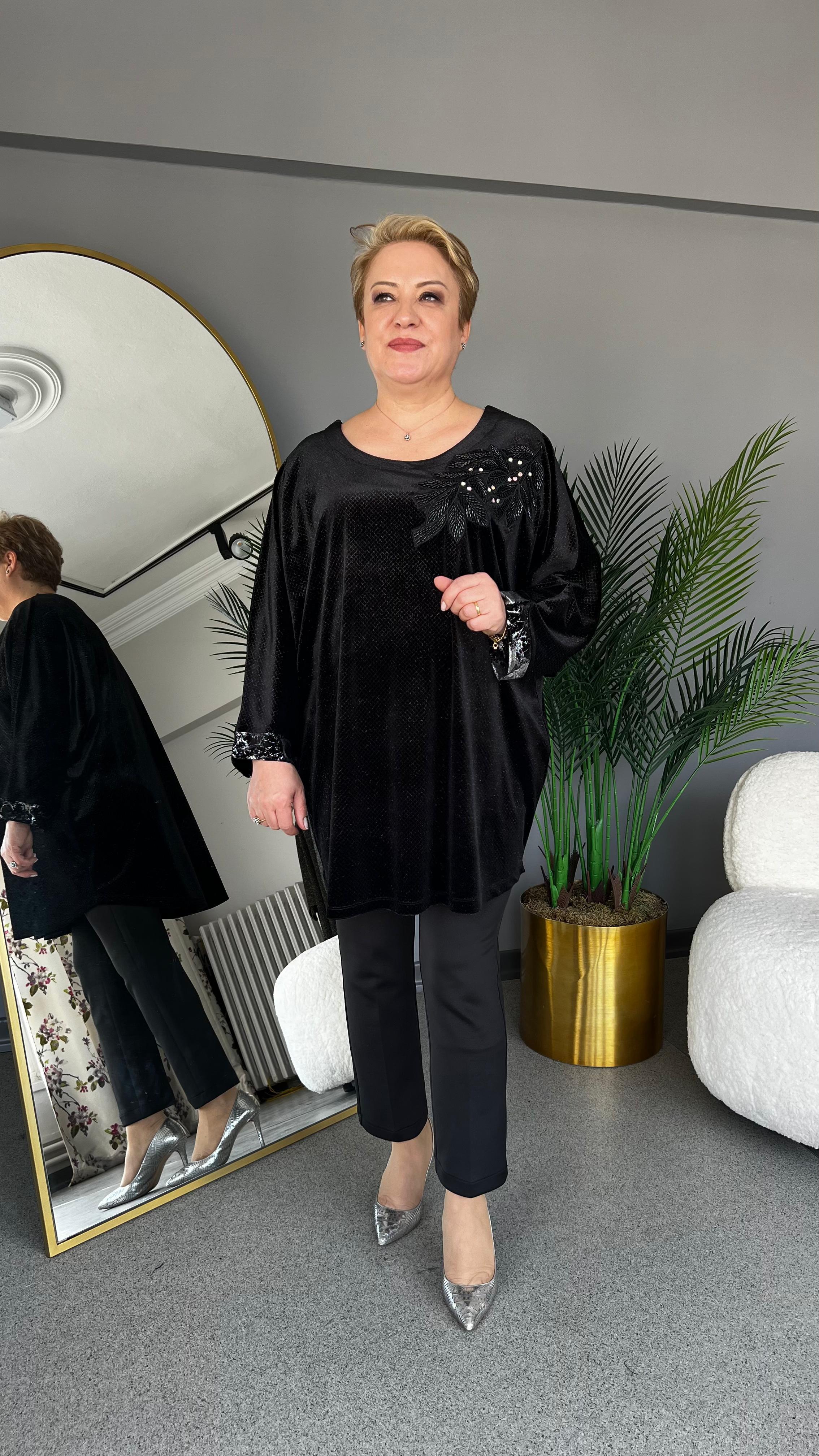 Selma Büyük Beden Çiçek Desenli Bluz