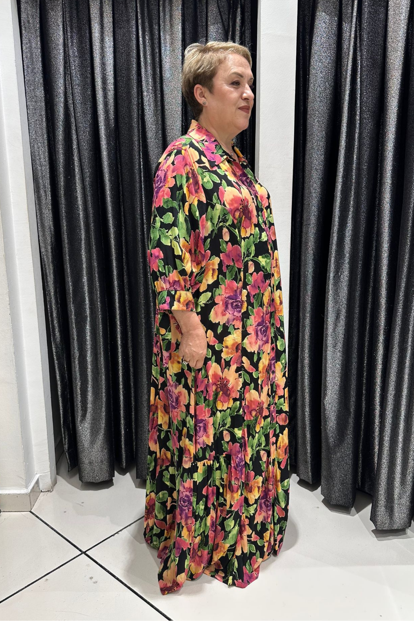 Selma Büyük Beden Çiçek Desenli Düğmeli Elbise