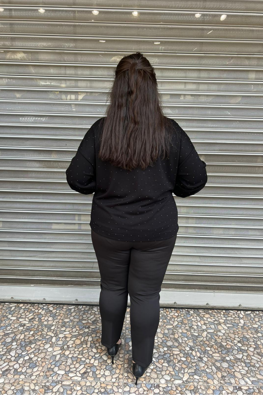 Selma Büyük Beden Çiiçek Aplikeli Hırka