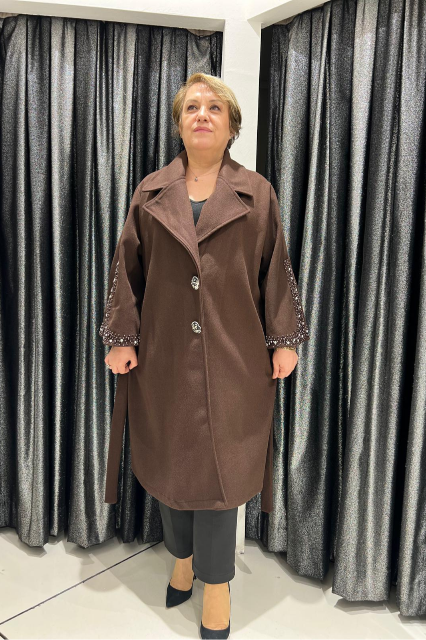 Selma Büyük Beden Dekoratif Kol Detaylı Kuşaklı Kaban