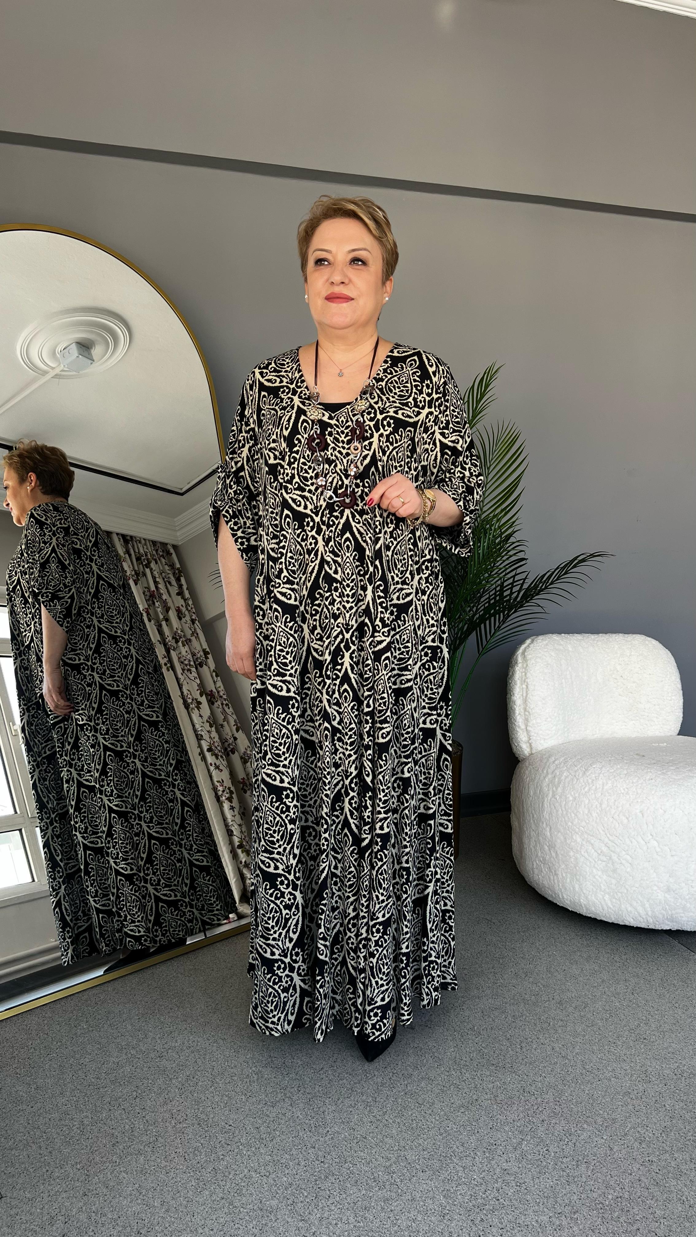 Selma Büyük Beden Desenli Kolye Hediyeli Elbise