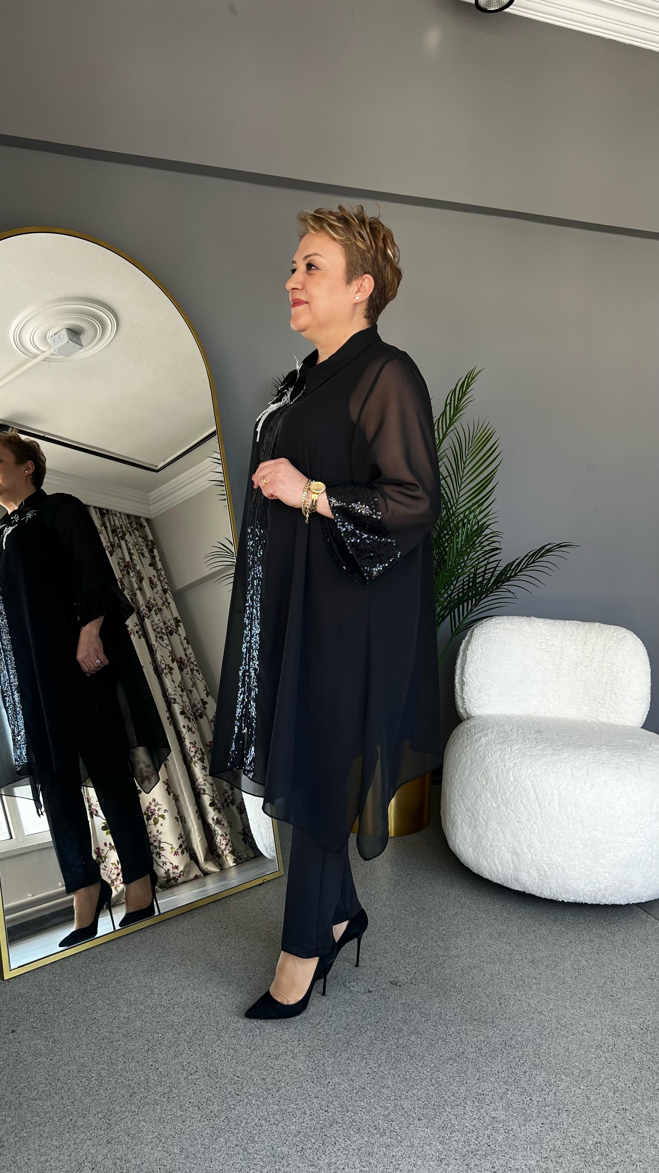 Selma Büyük Beden Fermuarlı İçli Dışlı Takım