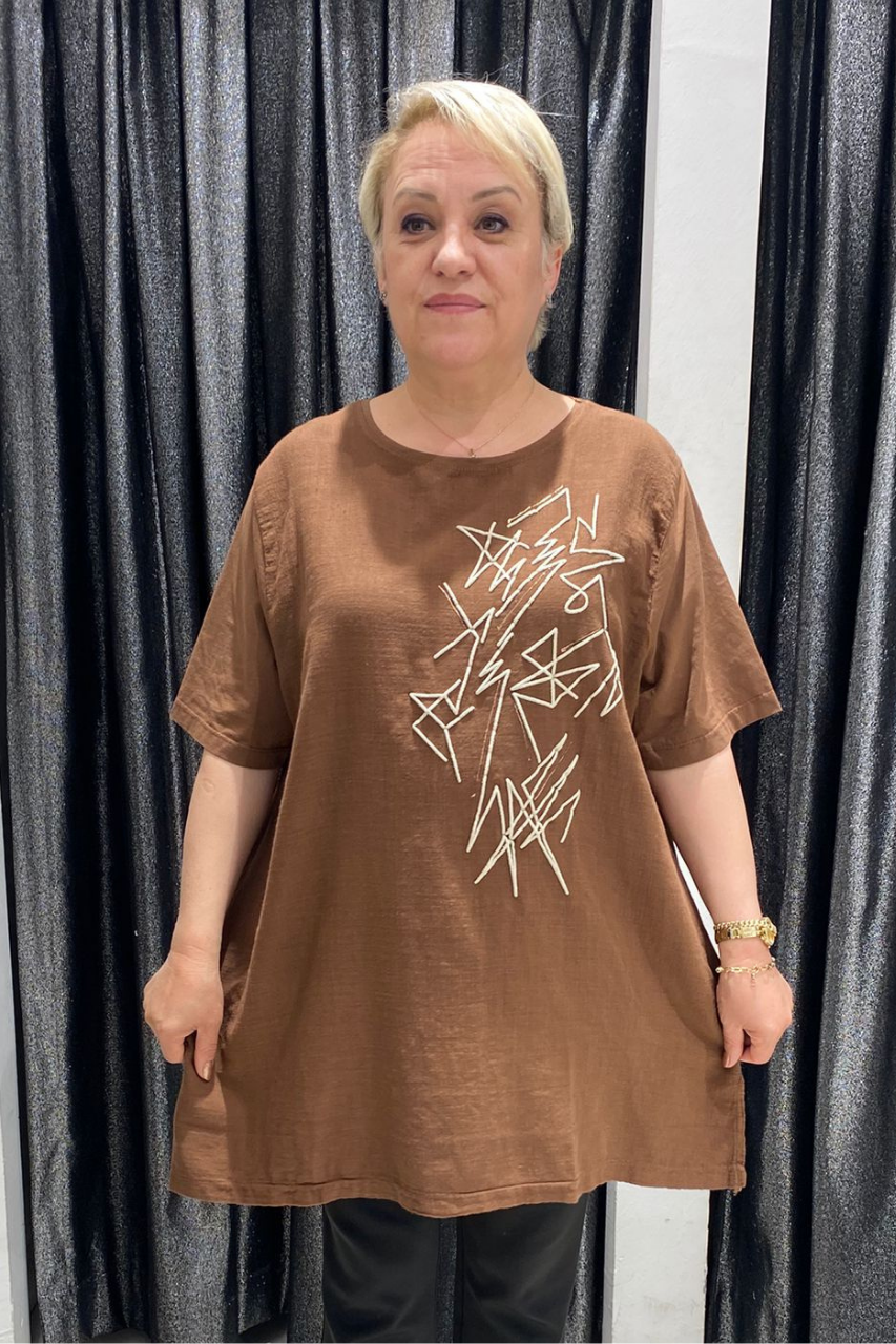 Selma Büyük Beden Geometrik Desenli T-Shirt