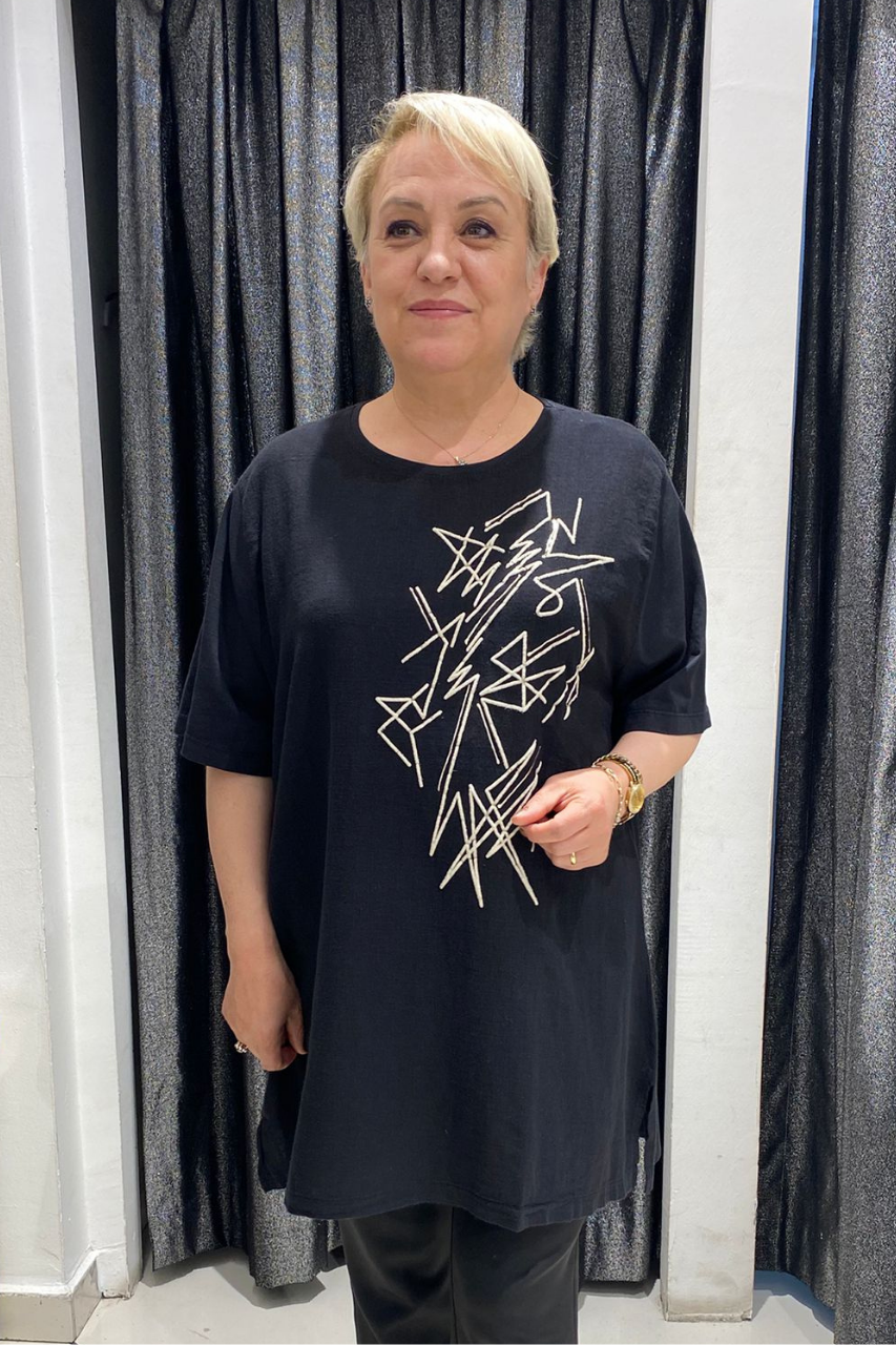 Selma Büyük Beden Geometrik Desenli T-Shirt