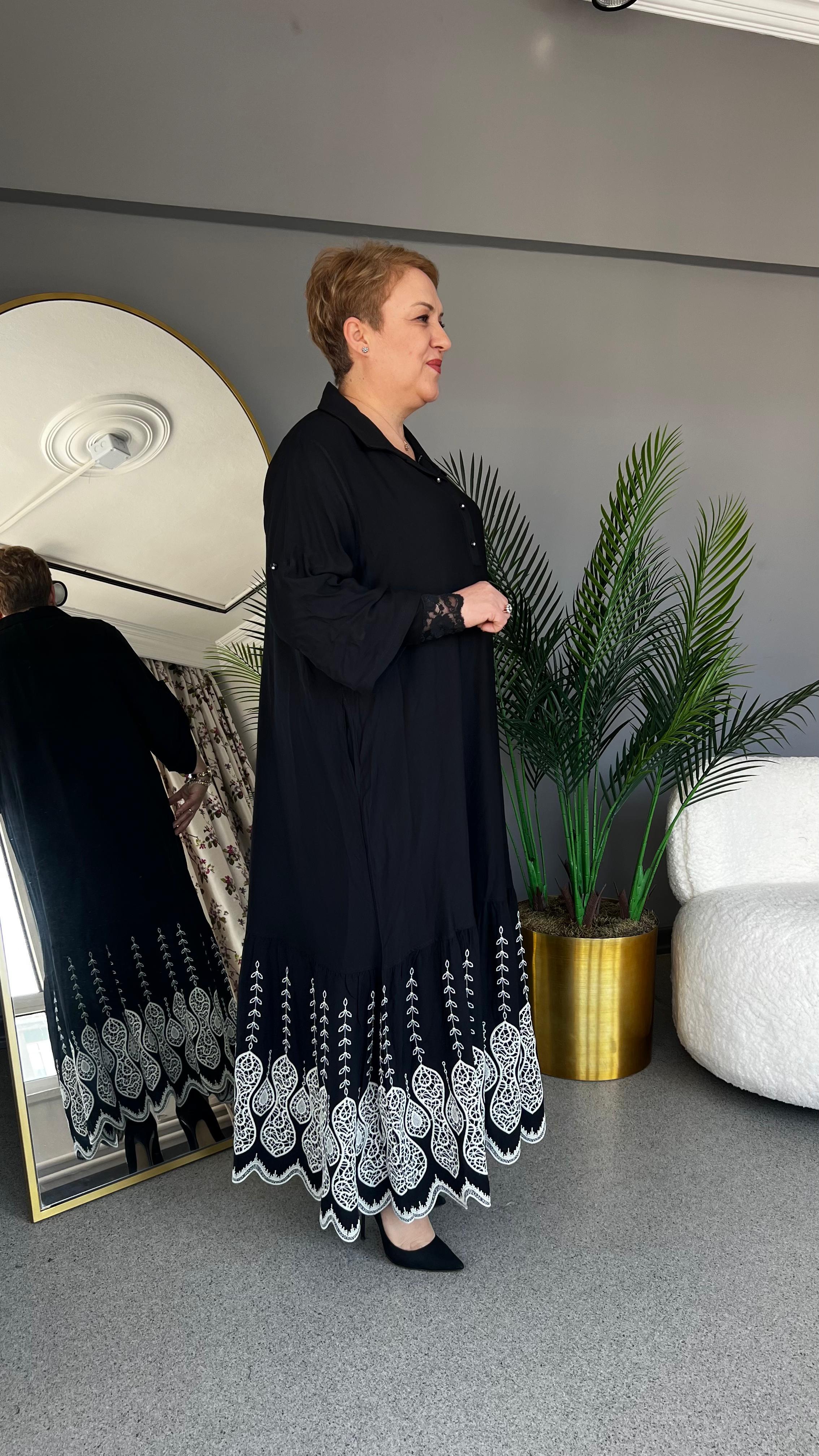 Selma Büyük Beden İşlemeli Elbise