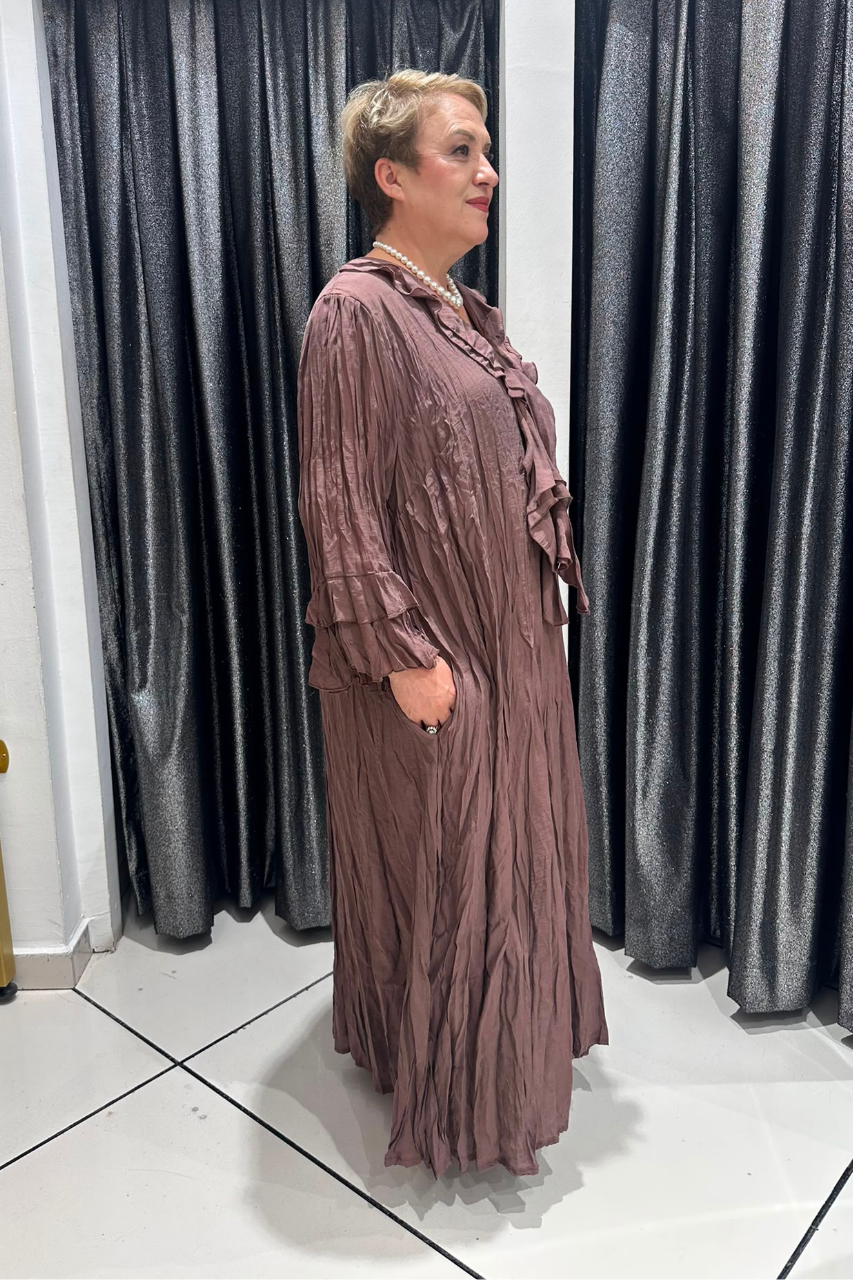 Selma Büyük Beden Kırışık Dokulu Volanlı Elbise
