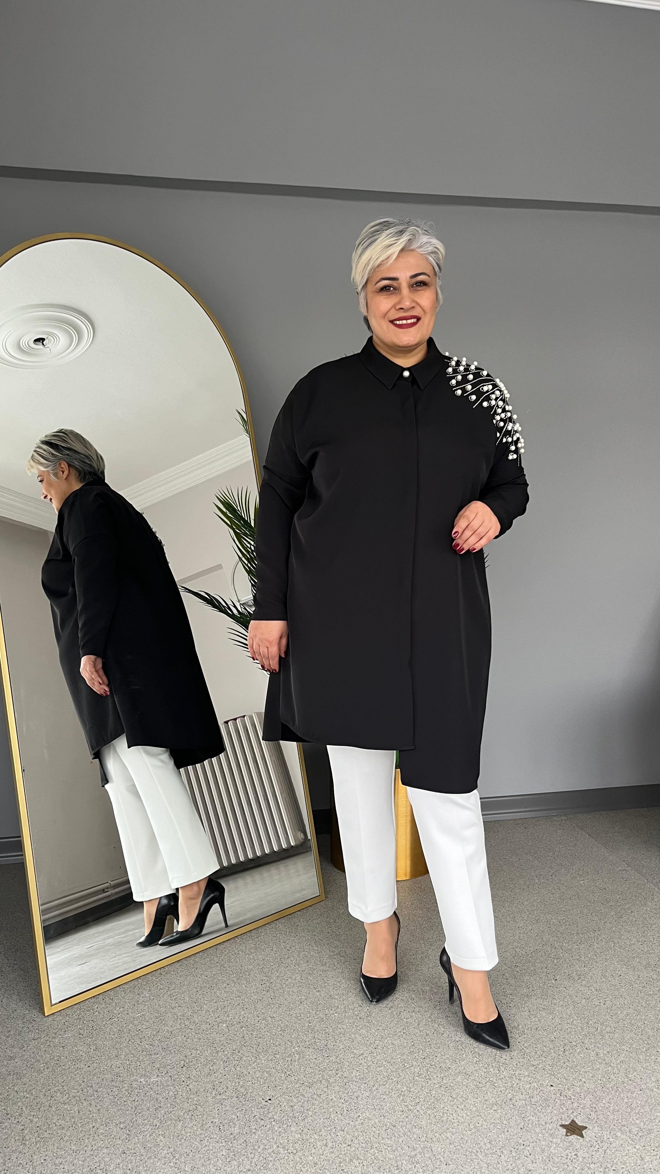 Selma Büyük Beden Omzu İncili Gömlek