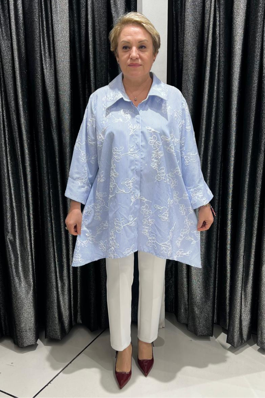 Selma Büyük Beden Oversize Çiçek Desenli Gömlek