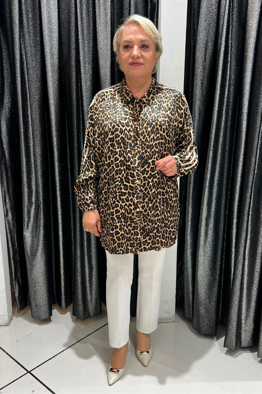 Selma Büyük Beden Saten Leopar Desen Gömlek