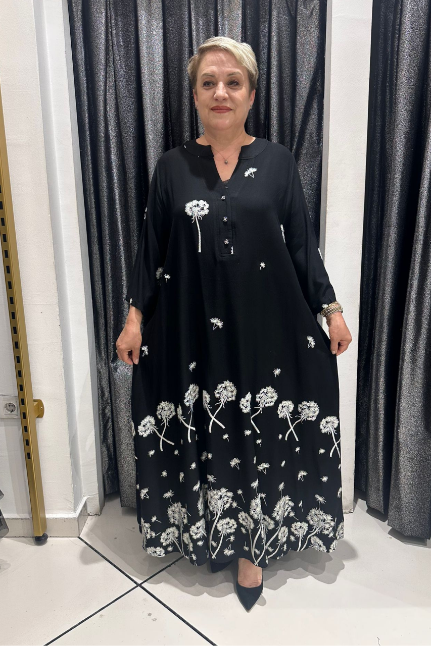 Selma Büyük Beden Siyah Çiçek Desenli Düğmeli Elbise