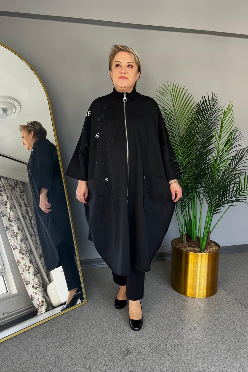 Selma Büyük Beden Siyah Taş İşlemeli Panço/Hırka